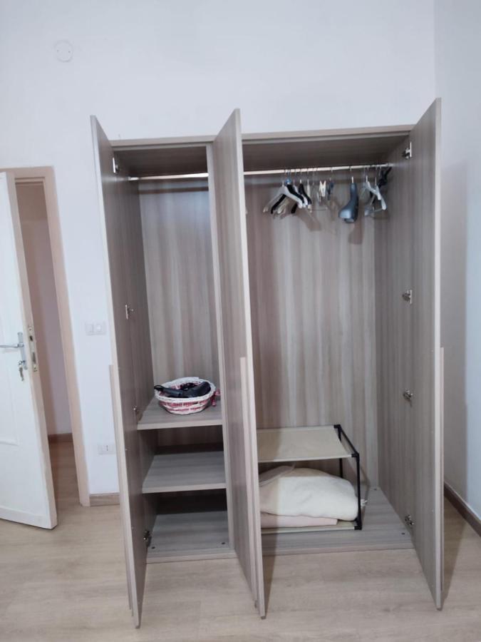 Rooms For Rent 67 Sassari Ngoại thất bức ảnh